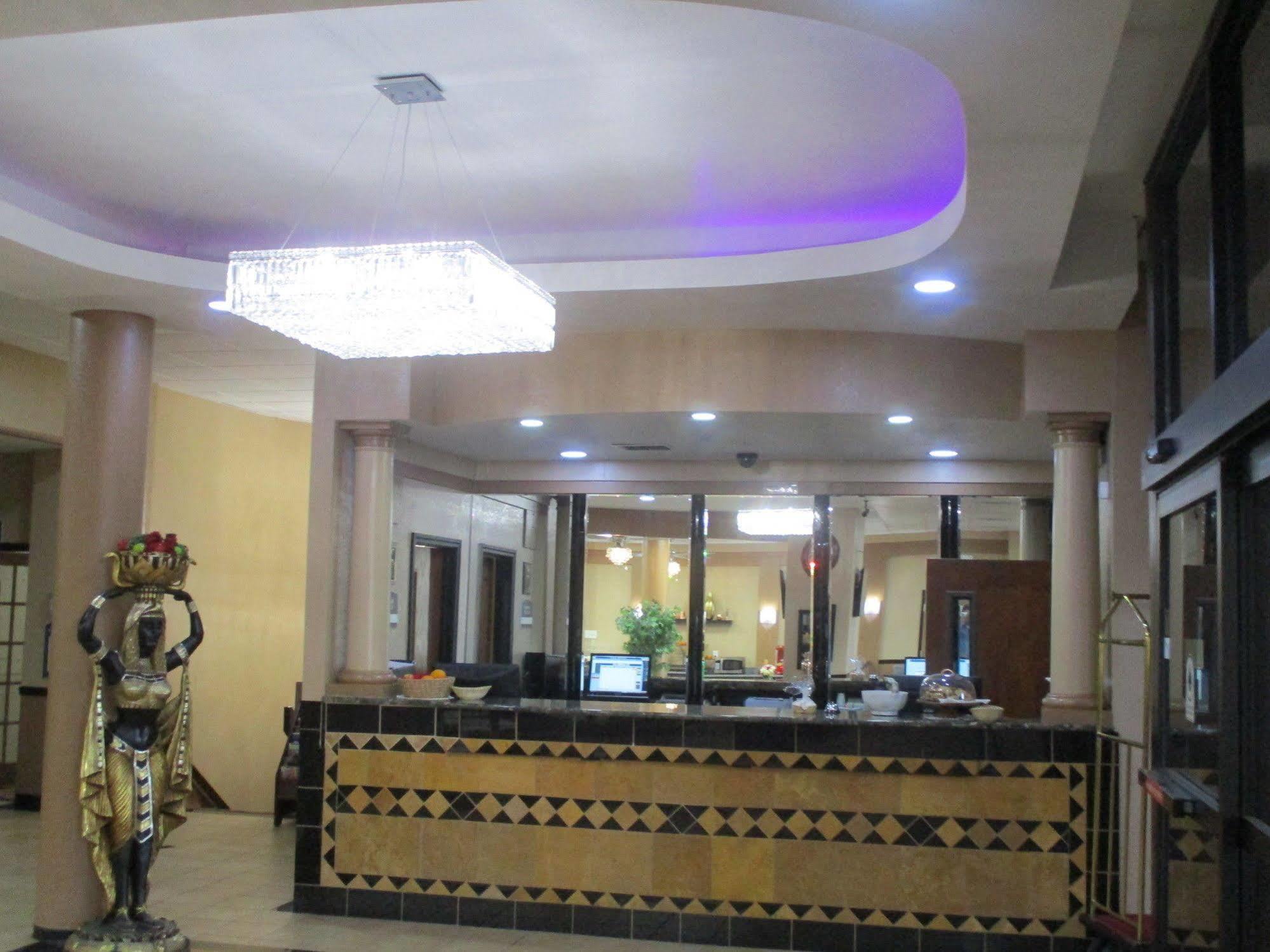Best Host Inn Plaza Kansas City Dış mekan fotoğraf